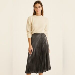 NEW The Isobel Silky Pleated Skirt by Maeve Size Medium Color Black Grey